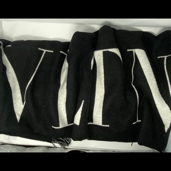 Authentic Valentino Wool Blanket Scarf